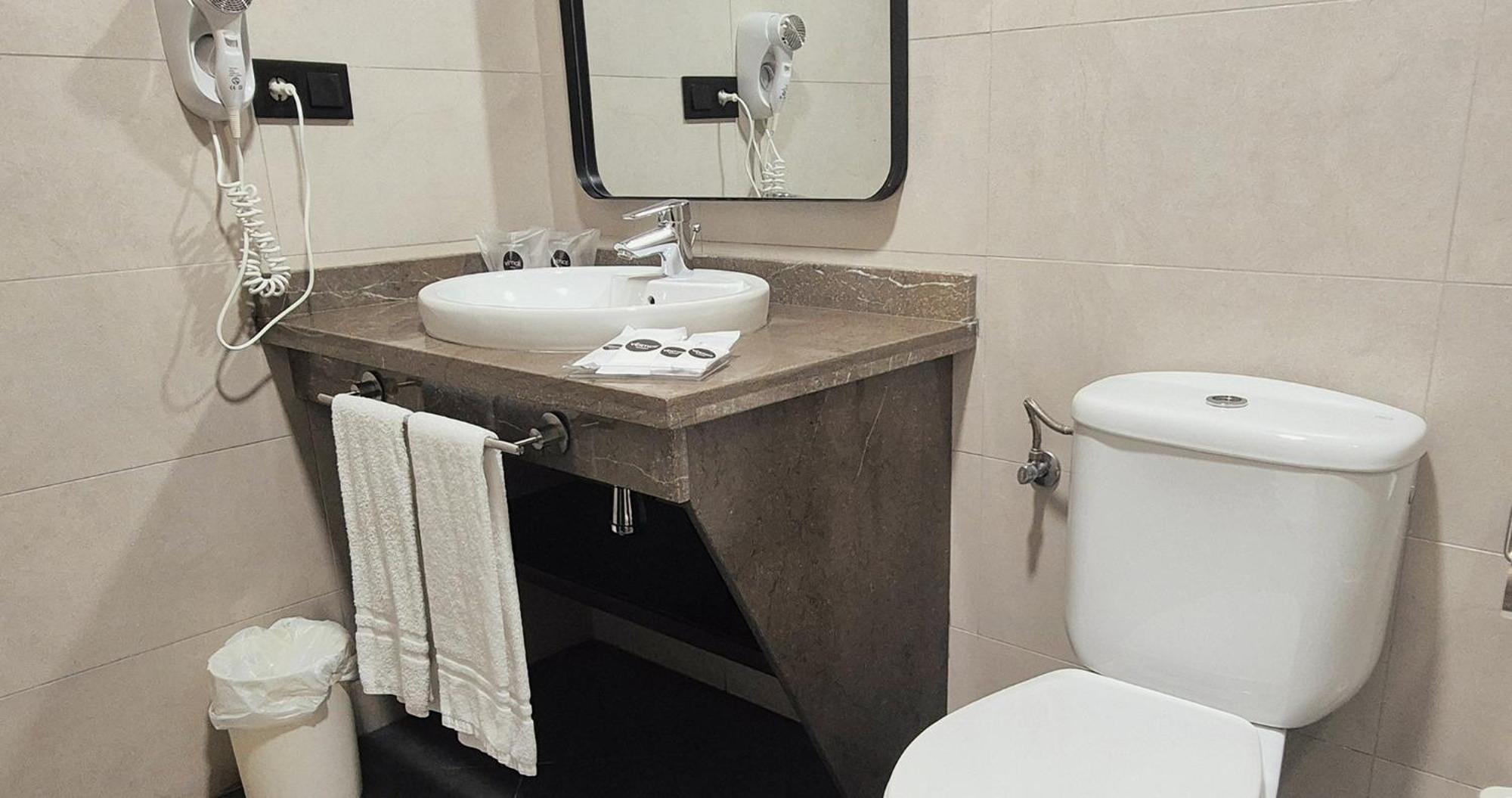 Suite Junior Superior con bañera de hidromasaje